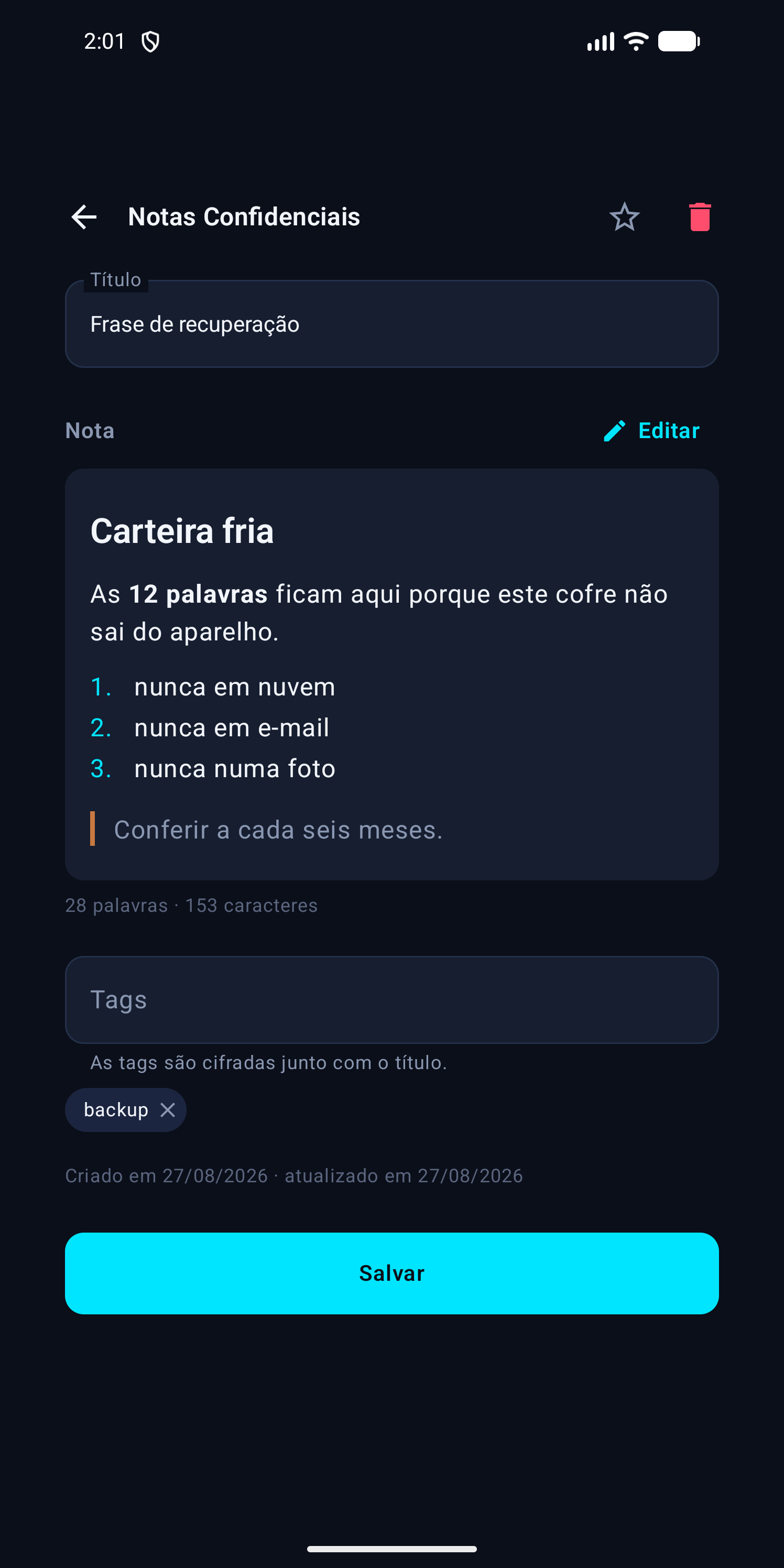 Nota confidencial com título, negrito, lista e citação formatados